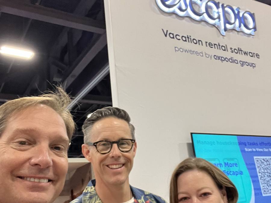 Lui King with the Escapia team
